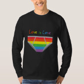 Celebrate Love with Our Pride Flag Boxer Tシャツ (正面)