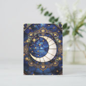 Celestial Crescent Ornate Stained-Glass Moon ポストカード (スタンド正面)