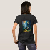 Celestial Harmony | 抽象的な夢の世界 Tシャツ (裏面フル)