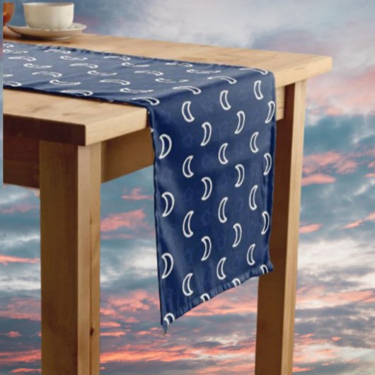 Celestial Stars & Moon Table Runner – Navy Blue ミディアムテーブルランナー