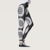 Celestial Zodiac Signs Wheel Mandala Graphic Art レギンス (右)