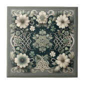 Celtic Clover Floral Charm タイル (正面)