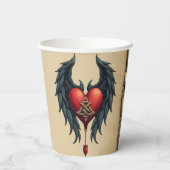 Celtic elegance with a heart and wings. 紙コップ (裏面)