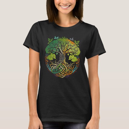 Celtic knot tree life or Gaelic knotwork Oak of li Tシャツ (正面)