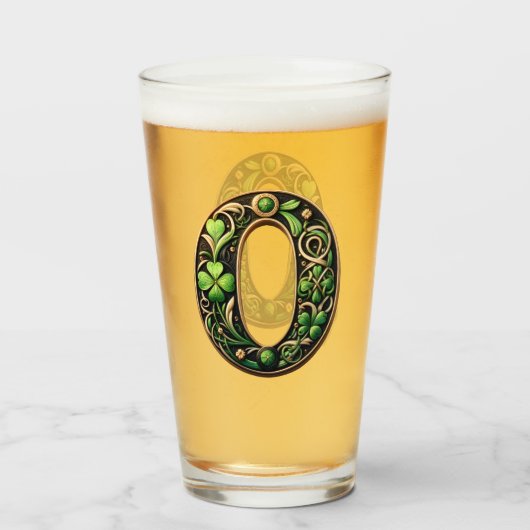 Celtic Monogram Pint Glass タンブラーグラス (ドリンク正面)