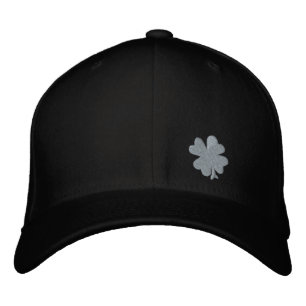 Celtic Quest "クローバー" FlexFit Hat 刺繍入りキャップ