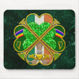 Celtic Shamrock Heritage Symbol Irish Inspired マウスパッド
