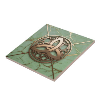 Celtic Trinity Knot on Sage Marble Gold Veins タイル