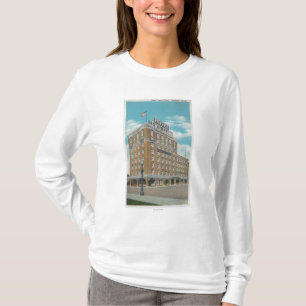 Centralia、WA -ホテルルイスクラークの眺め Tシャツ
