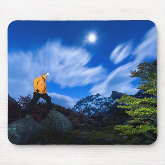 Cerro Torre区域の探検家 マウスパッド (正面)