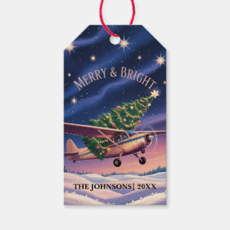 Cessna Airplane carries Christmas Tree Photo Funny ギフトタグ