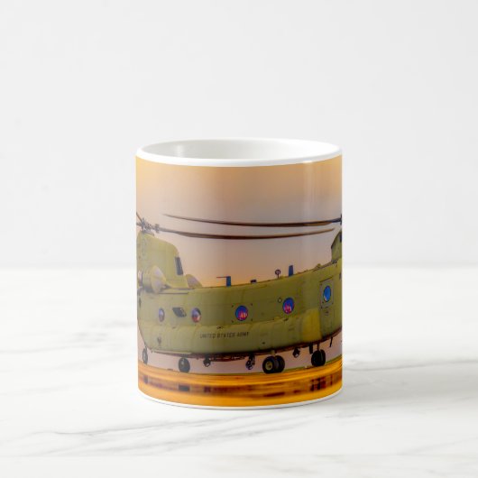 CH-47Fチヌーク コーヒーマグカップ (中央)