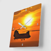 CH-47Fチヌーク スクエア壁時計 (傾斜)