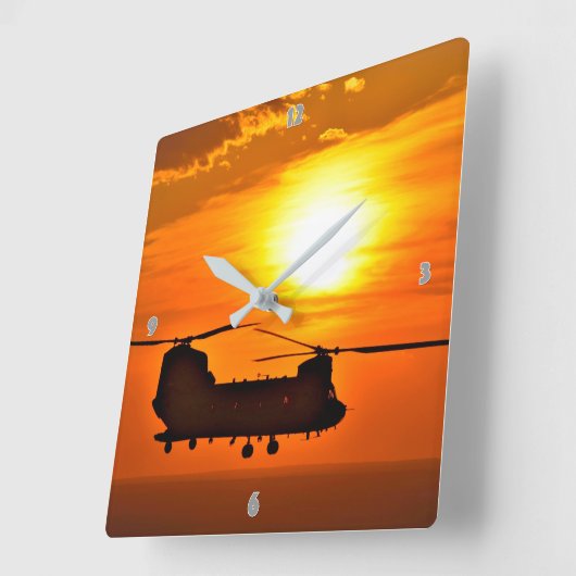 CH-47Fチヌーク スクエア壁時計 (傾斜)