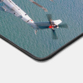 CH-53KキングスタリオンおよびKC-130Jタンカすごいー デスクマット (コーナー)