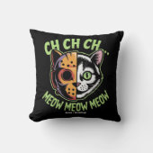 Ch Ch Ch Meow Meow Meow Funny Meme Halloween Cat  クッション (正面)