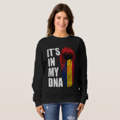 Chadian And Albanian Mix DNA Flag Heritage スウェットシャツ (正面フル)