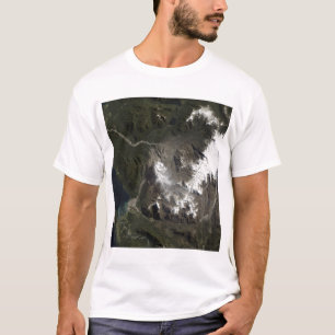 ChaitïÂの¿ Âの½ nの火山 Tシャツ