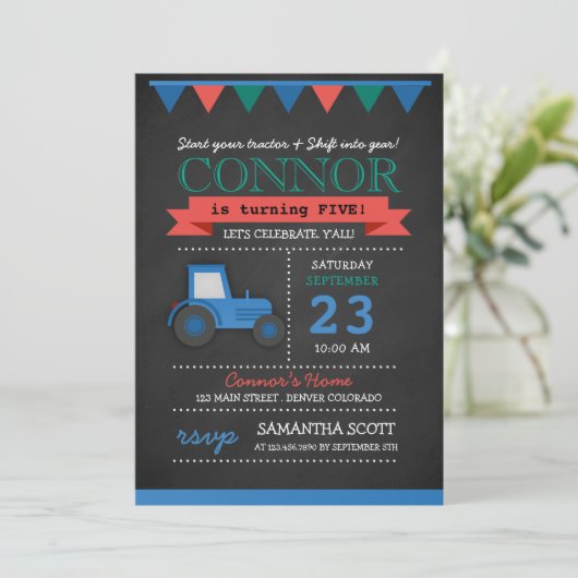 Chalkboardトラクター/ファーム誕生日パーティーへの招待 招待状 (スタンド正面)