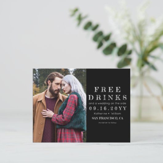 Chalkboardフリー飲み結婚物の写真日付を保存 案内ポストカード (スタンド正面)