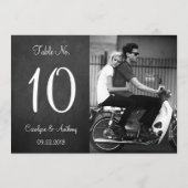 Chalkboardモダン写真のテー結婚ブル番号カード 招待状 (裏面)