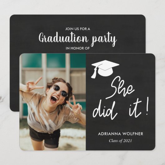 Chalkboard卒業生It写真招待状 招待状 (正面/裏面)