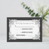 Chalkboard白黒ウェディングRSVPカード 出欠カード (スタンド正面)