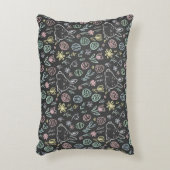 Chalkboard Easter Bunny Doodle Pattern アクセントクッション (正面(垂直))