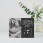 Chalkboard Mason Jar nデイジー写真Save the Date 案内ポストカード (スタンド正面)