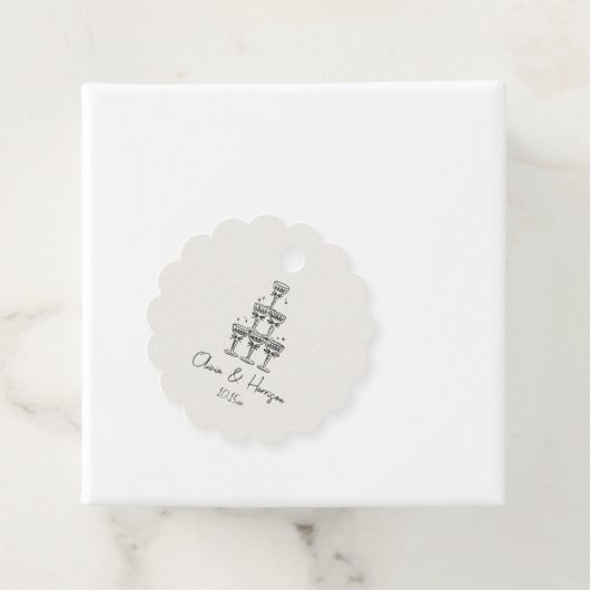 Champagne Tower Doodle Custom Name Wedding フェイバータグ (インサイチュ)