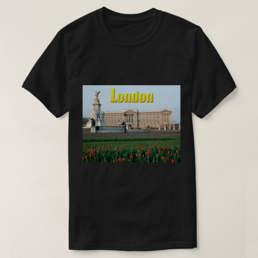 Changing the Guard at Buckingham Palace London - P Tシャツ (デザイン正面)