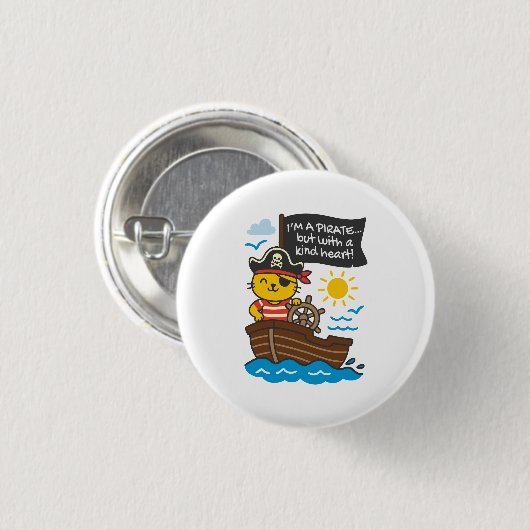 Chapa gato pirata – Soy un pirata… ¡pero con buen  缶バッジ (正面&裏面)