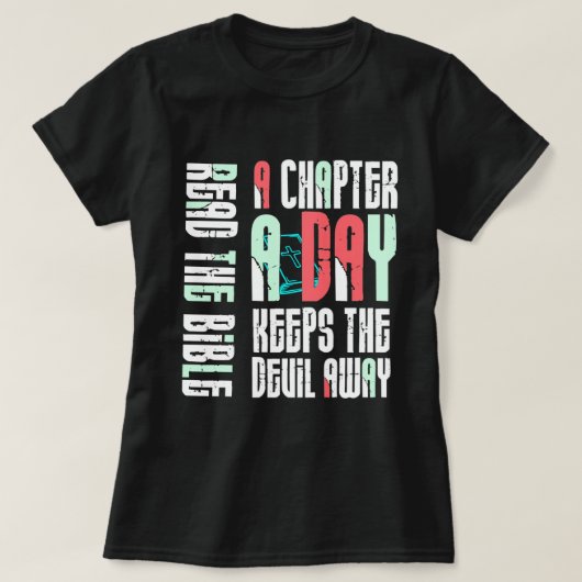 Chapter A Day Keep The Devil Away-Funny Christian Tシャツ (デザイン正面)