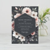 Charcoal Blush Floral Romance Wedding 招待状 (スタンド正面)