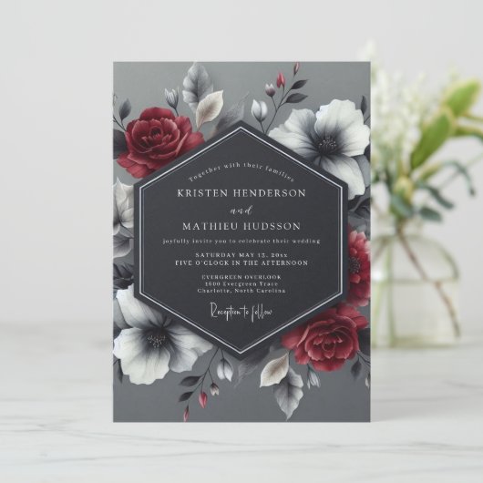 Charcoal Crimson Bloom Wedding 招待状 (スタンド正面)