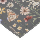 Charcoal Gray Boho Wildflowers テーブルクロス (アングル)