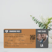 Charcoal Gray & Copper Boarding Pass Wedding 招待状 (スタンド正面)