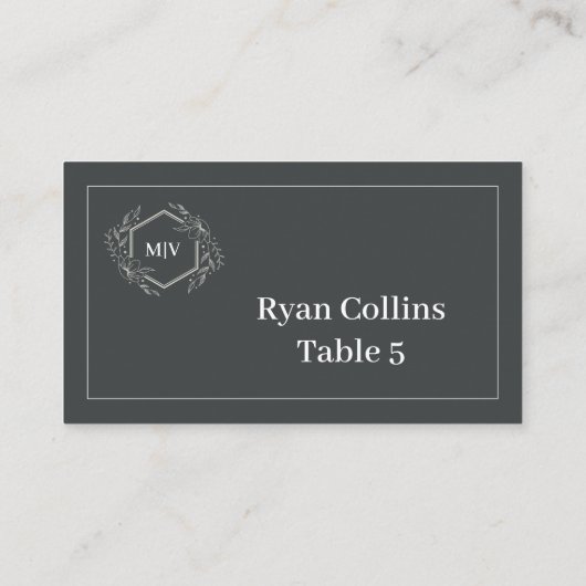 Charcoal Grey Monogram Crest Place Cards プレイスカード (裏面)