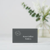 Charcoal Grey Monogram Crest Place Cards プレイスカード (スタンド正面)