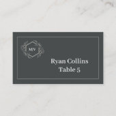 Charcoal Grey Monogram Crest Place Cards プレイスカード (正面)