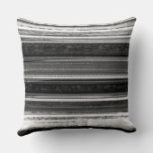 Charcoal Grey Textured Abstract Stripe Pattern クッション (裏面)