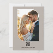 Charcoal, Light Taupe & Peony Pink Floral Wedding 招待状 (裏面)