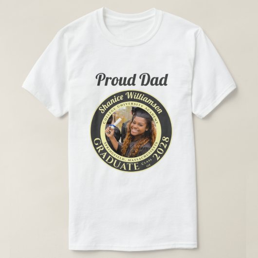 Charcoal Photo Modern Graduation Proud Dad Tシャツ (デザイン正面)