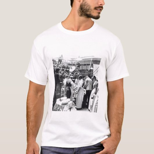 Charingの十字の病院の操作 Tシャツ (正面)