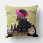 Charm and Tradition: Souvenir Merchant クッション (裏面)