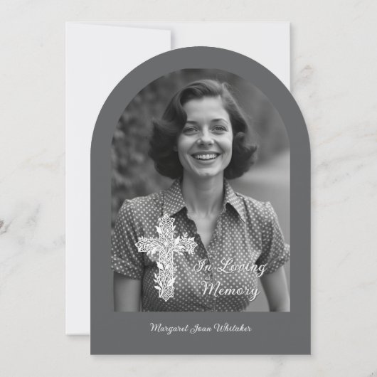 Charming Delicate Floral Christian Cross Funeral 招待状 (裏面)