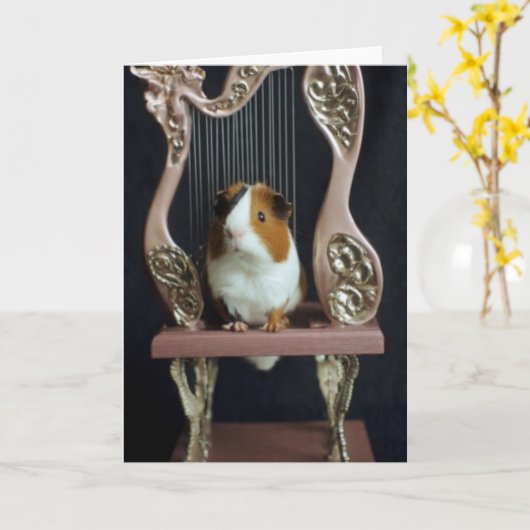 Charming Guinea Pig Harp Greeting Card – Storybook カード (黄色い花)
