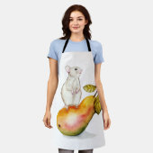 Charming Mouse on a Pear エプロン (着用した状態)