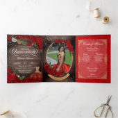 Charro Red Roses金ゴールドあなたの写真を追加Quinceaenera 三つ折り招待状 (内部)