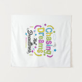 Chasing Dreams, Not Deadlines – Motivational Quote タペストリー (正面(横))